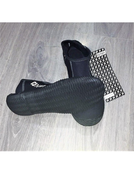 Sapatos 2 Neoprene Tam. L